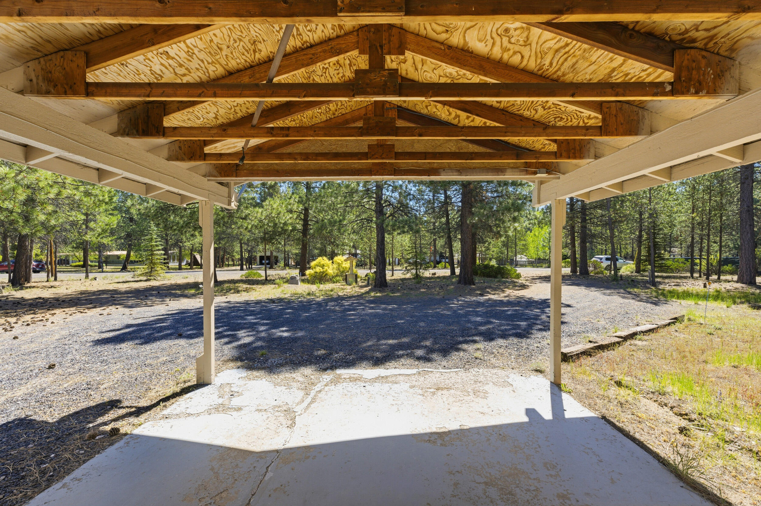 50868 Doe Loop La Pine, OR 97739 - Photo 45 of 51 a view of a couches in the patio