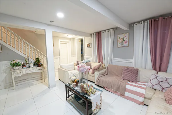 $659,000 | 163 Orchard Road, East Patchogue, NY 11772