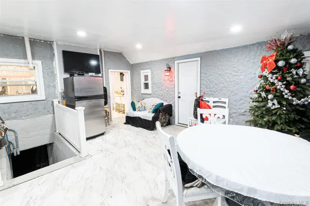 $649,000 | 163 Orchard Road, East Patchogue, NY 11772