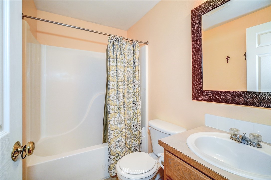 14519 Southeast 188 Way Renton, WA 98058 - Photo 19 of 31 Gallery Image 19