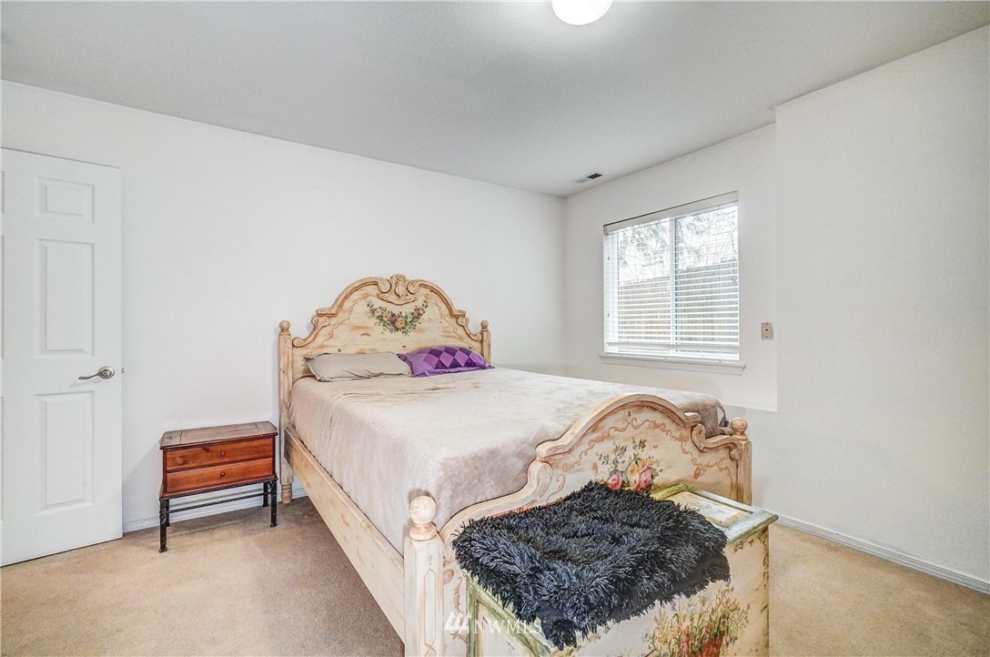 14519 Southeast 188 Way Renton, WA 98058 - Photo 26 of 31 Gallery Image 26