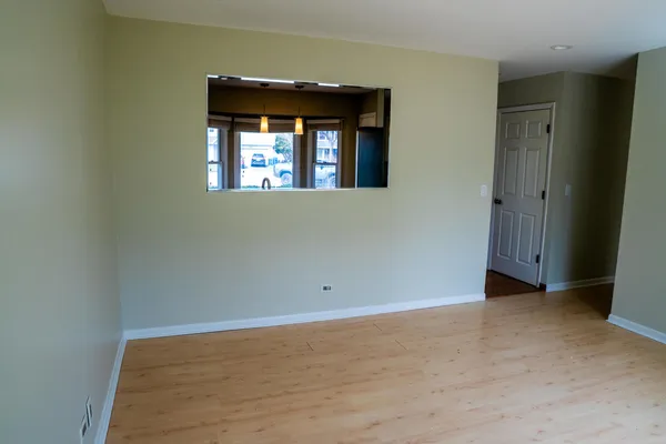 $399,000 | 5367 Sequoia Court, Gurnee, IL 60031