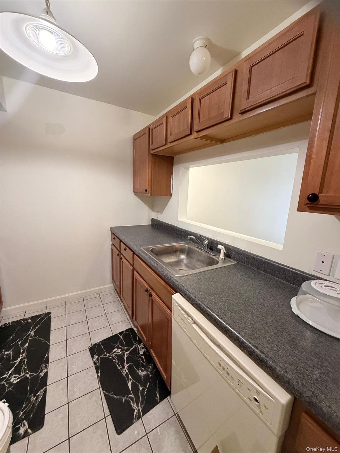 139 Ruth Court Middletown, NY 10940 - Photo 11 of 25