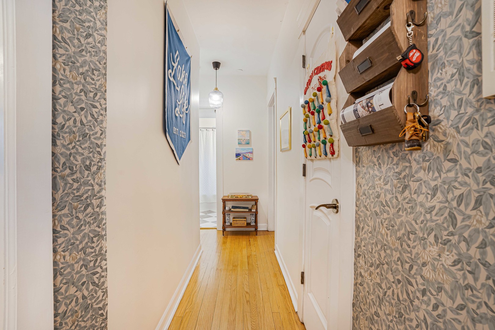 718 West Gordon Terrace, Unit 1F Chicago, IL 60613 - Photo 10 of 13