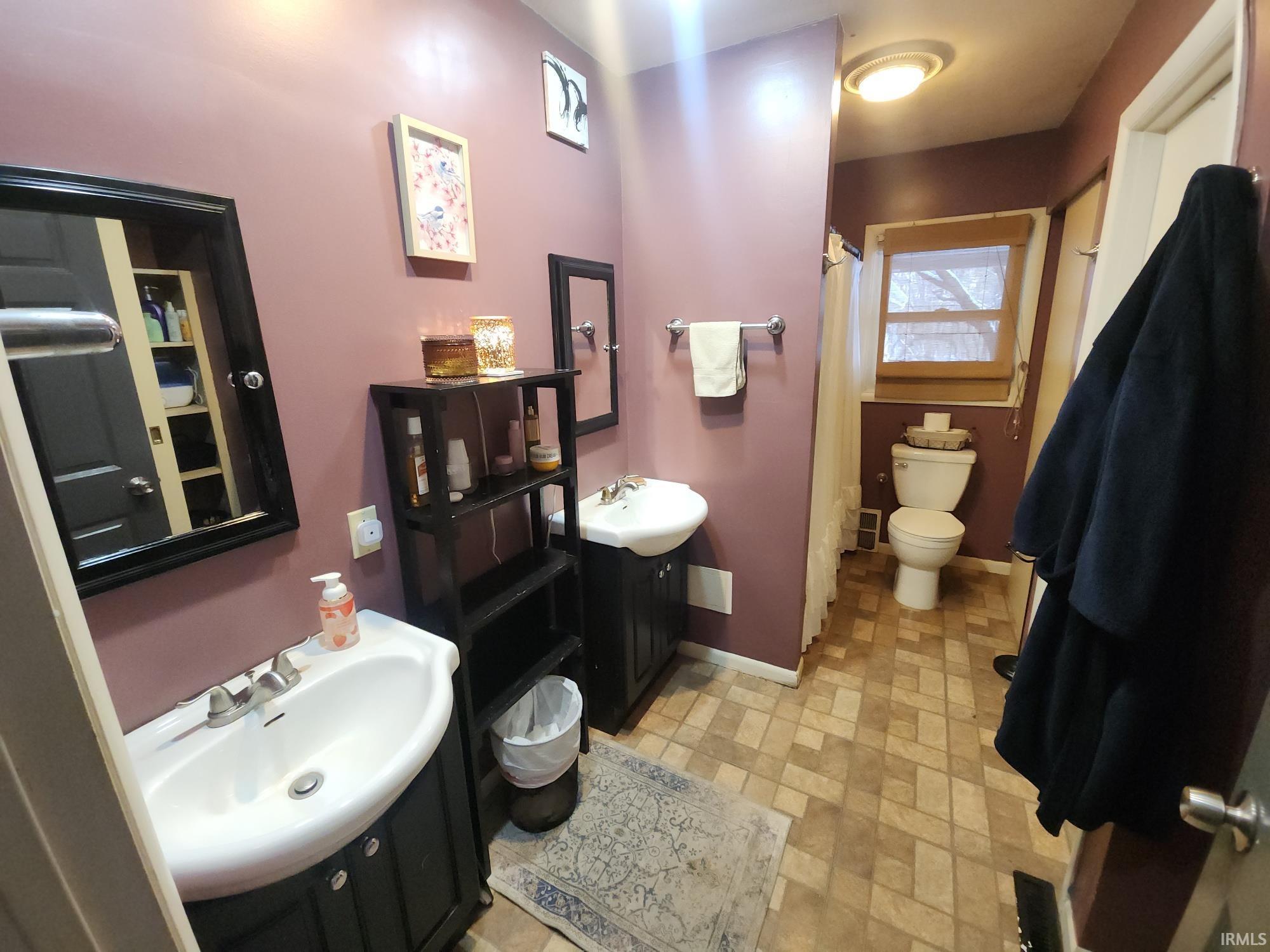 4540 Timber Lane Logansport, IN 46947 - Photo 3 of 19