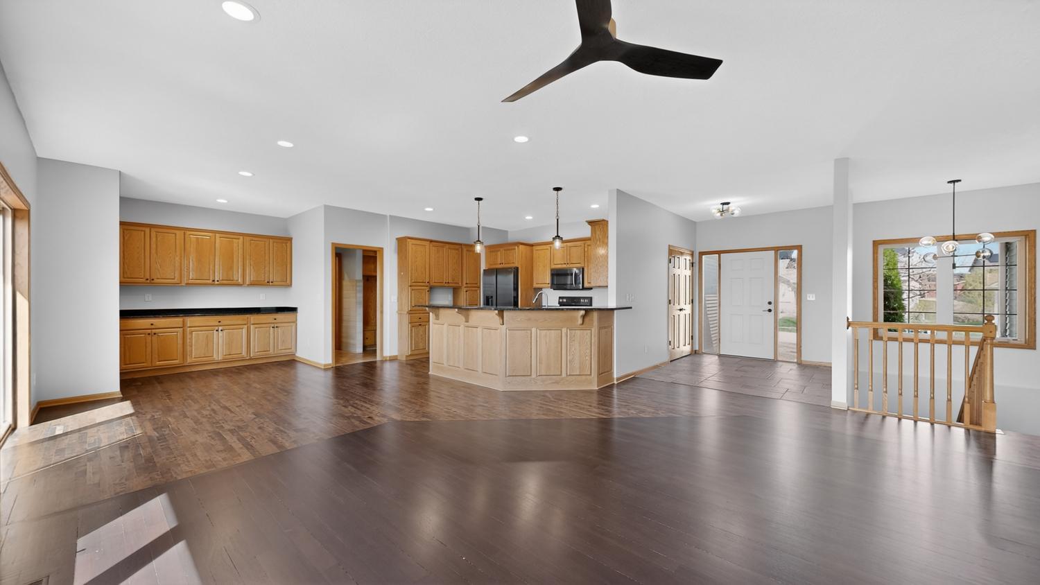 6389 Summit Pointe Road Northwest Rochester, MN 55901 - Photo 13 of 75