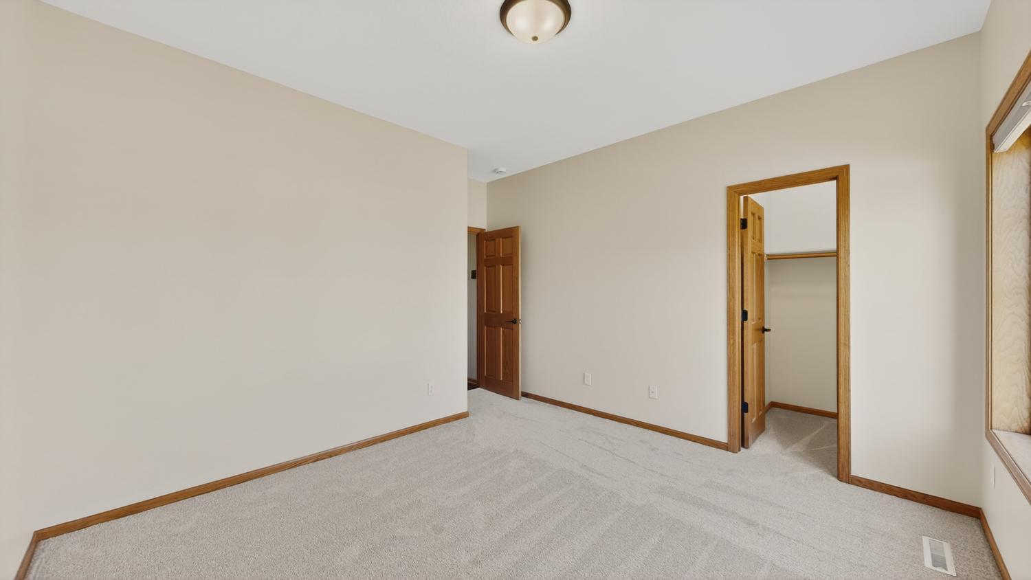 6389 Summit Pointe Road Northwest Rochester, MN 55901 - Photo 28 of 75