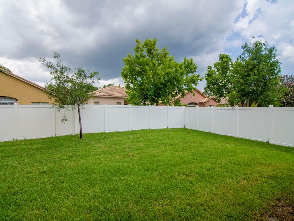 5937 Spanish River Road Fort Pierce, FL 34951 - Photo 4 of 46 2 Rear 1