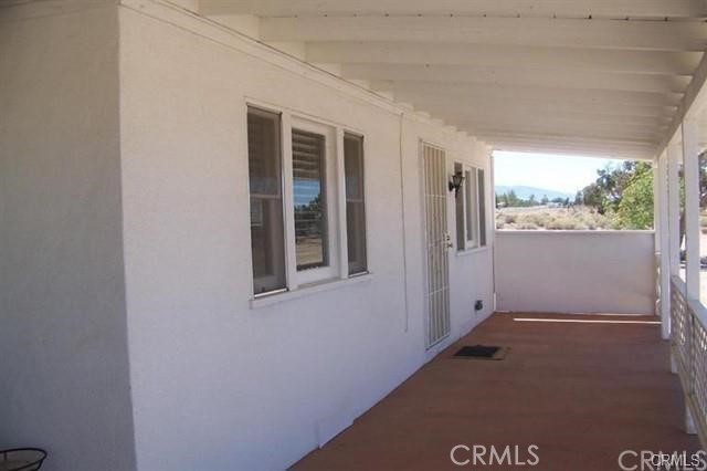 9548 White Road Phelan, CA 92371 - Photo 2 of 7