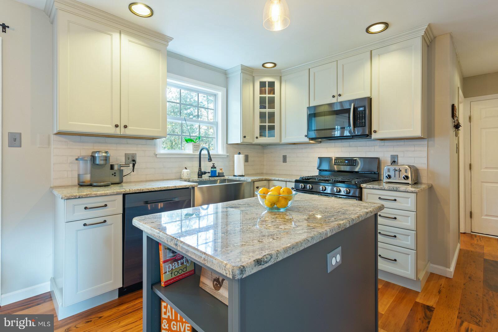 209 North Success Road Cream Ridge, NJ 08514 - Photo 7 of 43
