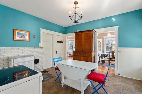 $275,000 | 24 Pine Street, Greenfield, MA 01301