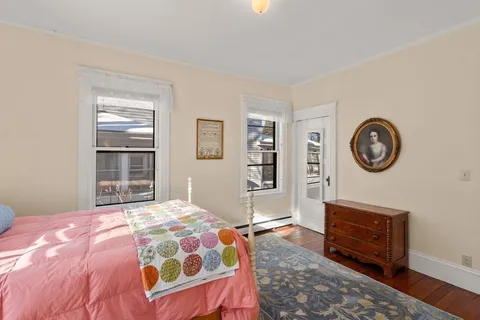 $275,000 | 24 Pine Street, Greenfield, MA 01301