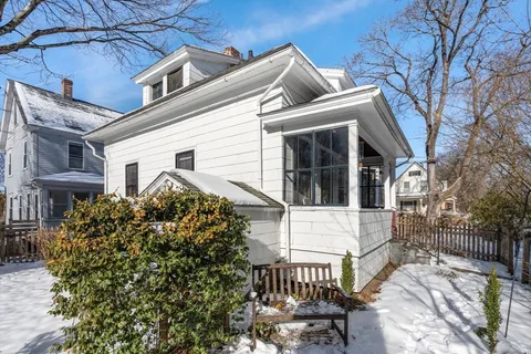 $275,000 | 24 Pine Street, Greenfield, MA 01301
