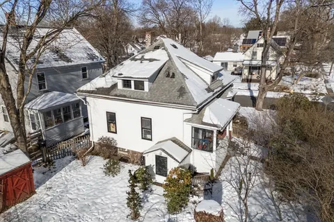 $275,000 | 24 Pine Street, Greenfield, MA 01301