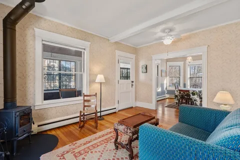 $275,000 | 24 Pine Street, Greenfield, MA 01301