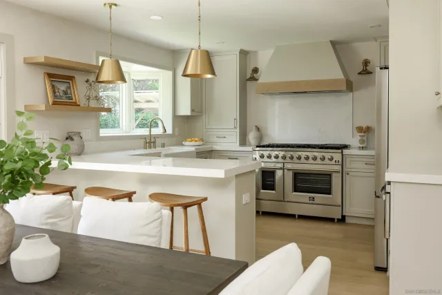 $2,998,000 | 8965 Cliffridge Avenue, La Jolla, CA 92037