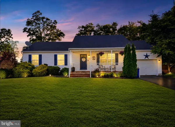 $445,000 | 3 Norlaine Drive, Cookstown, NJ 08511