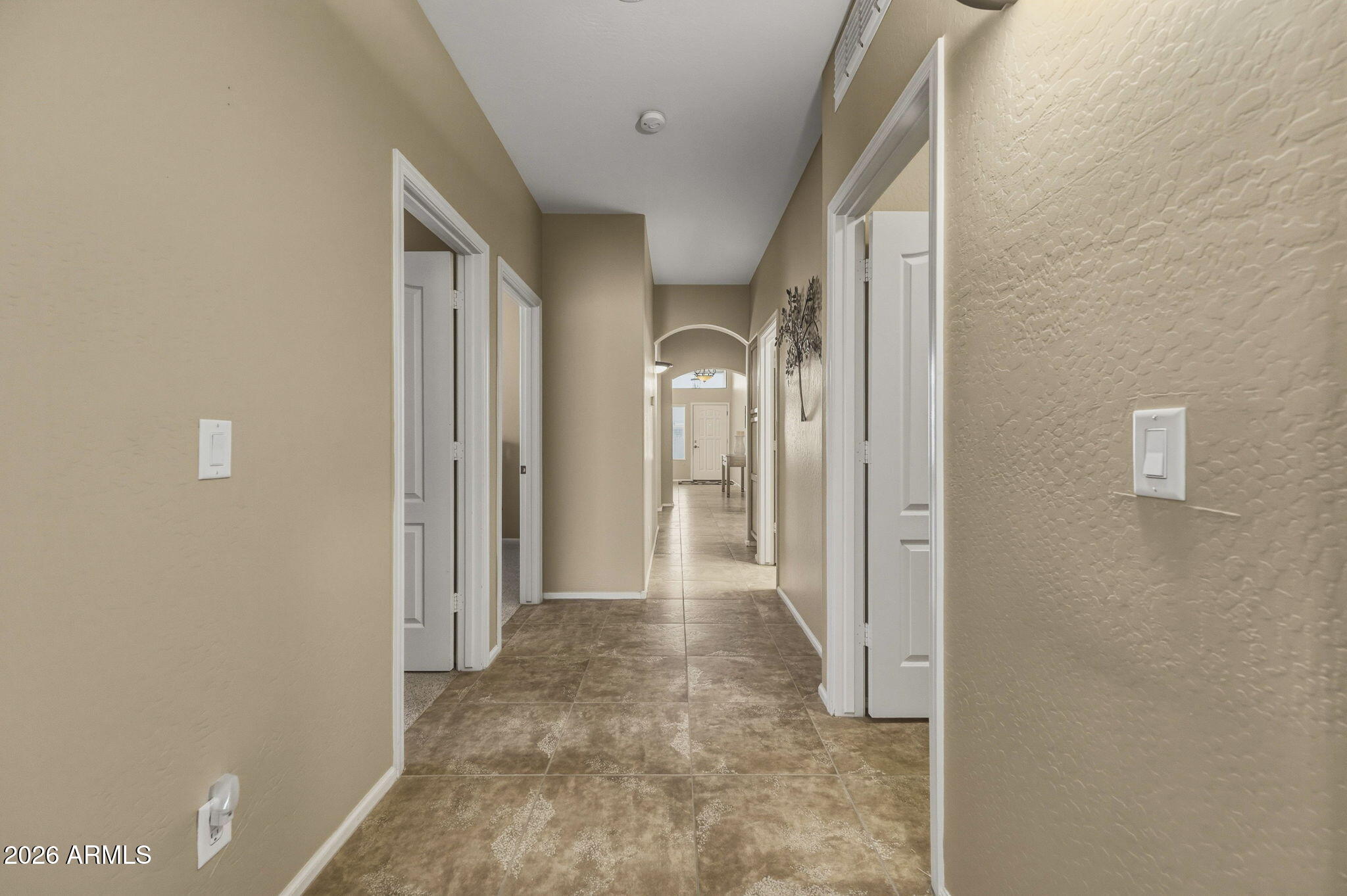 11 West Cooper Canyon Road San Tan Valley, AZ 85143 - Photo 19 of 31 a view of a hallway