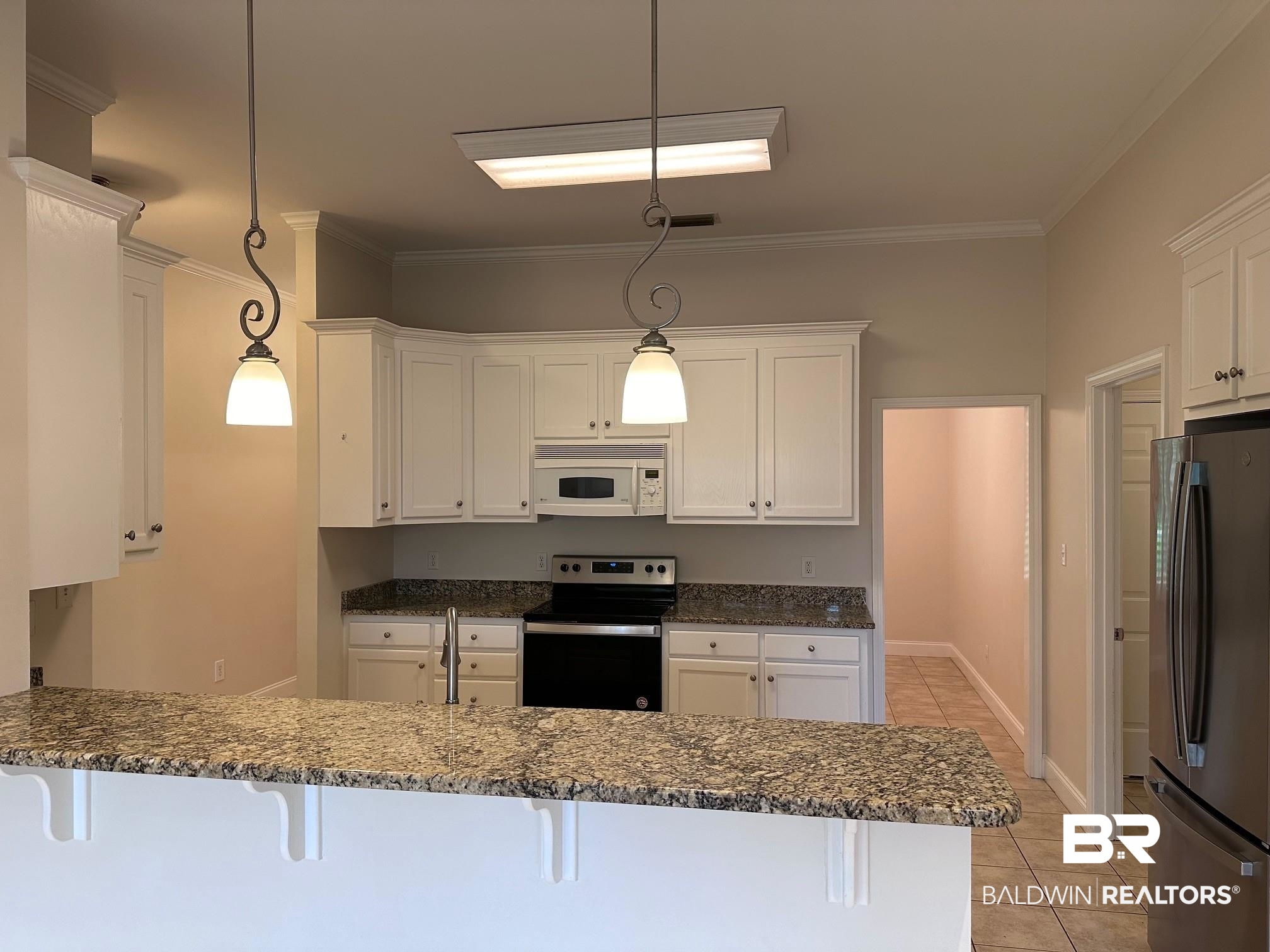 10301 Windmill Road Fairhope, AL 36532 - Photo 8 of 18 Kitchen3