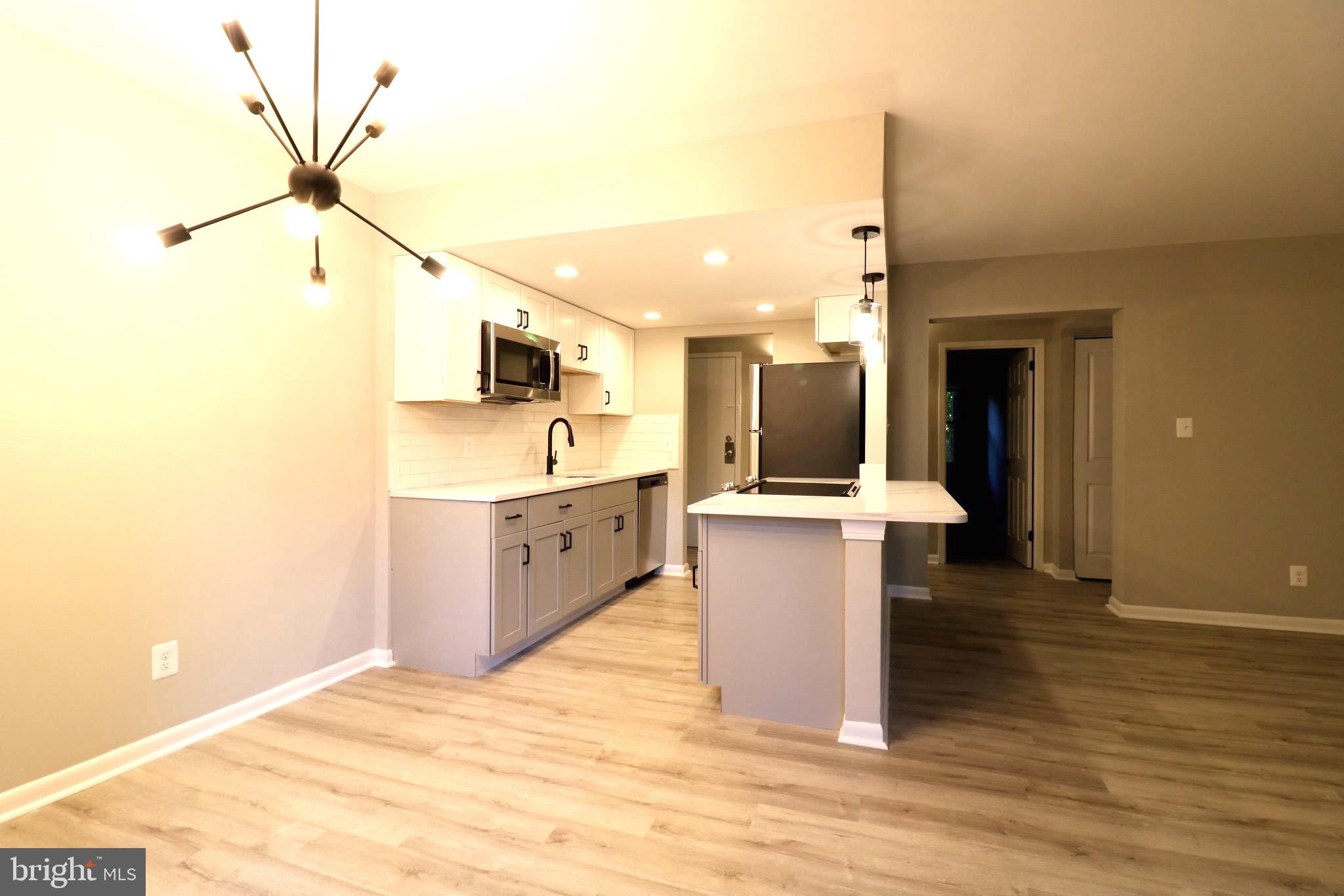 2249 Castle Rock Square, Unit 11C Reston, VA 20191 - Photo 10 of 26