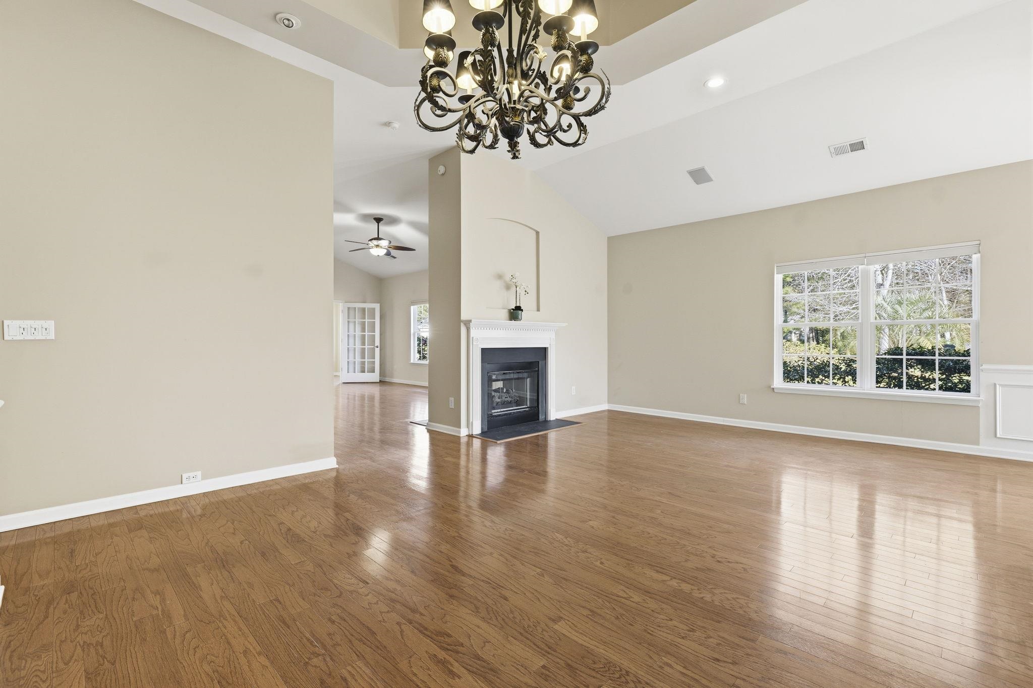 4510 Periwinkle Court Murrells Inlet, SC 29576 - Photo 5 of 64