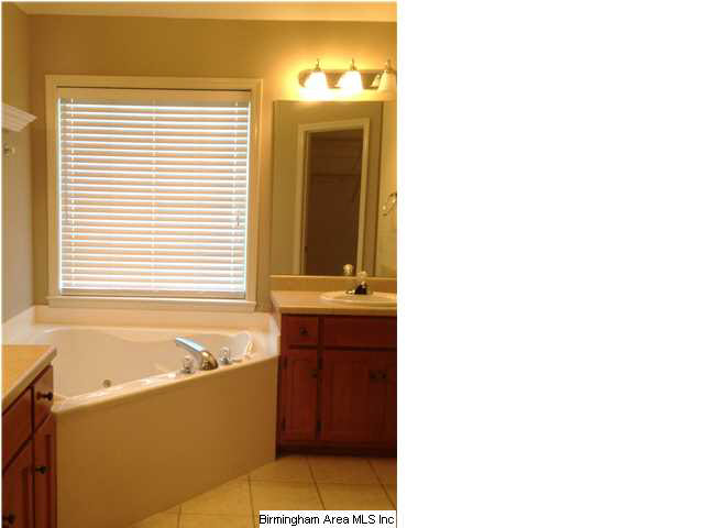 5478 Virginia Trace Bessemer, AL 35022 - Photo 10 of 21