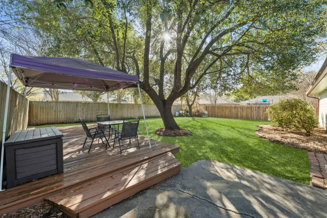 $259,900 | 9806 Cassowary Drive, Conroe, TX 77385