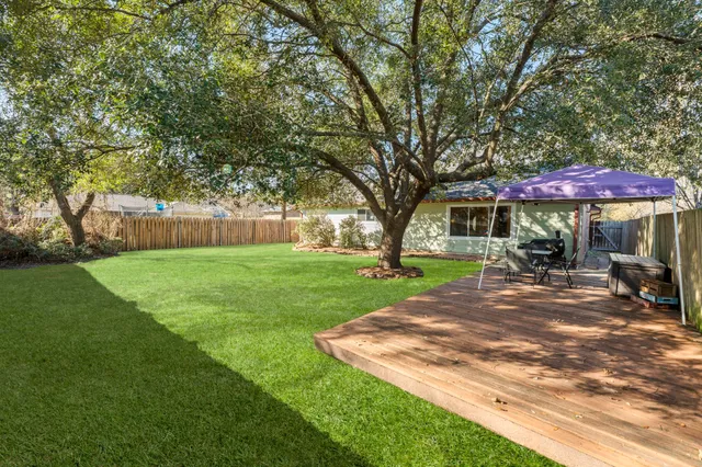 $259,900 | 9806 Cassowary Drive, Conroe, TX 77385