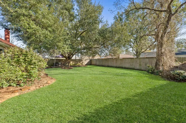 $259,900 | 9806 Cassowary Drive, Conroe, TX 77385