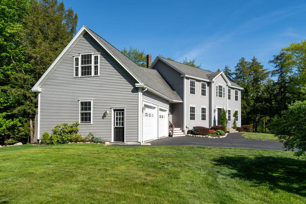 6 Lockland Drive Windham, ME 04062 - Photo 2 of 31 005_6locklanddrwindham-16