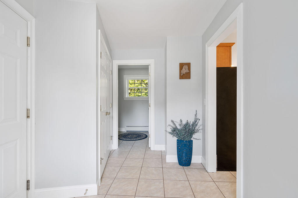 6 Lockland Drive Windham, ME 04062 - Photo 6 of 31 026_6locklanddrwindham-26