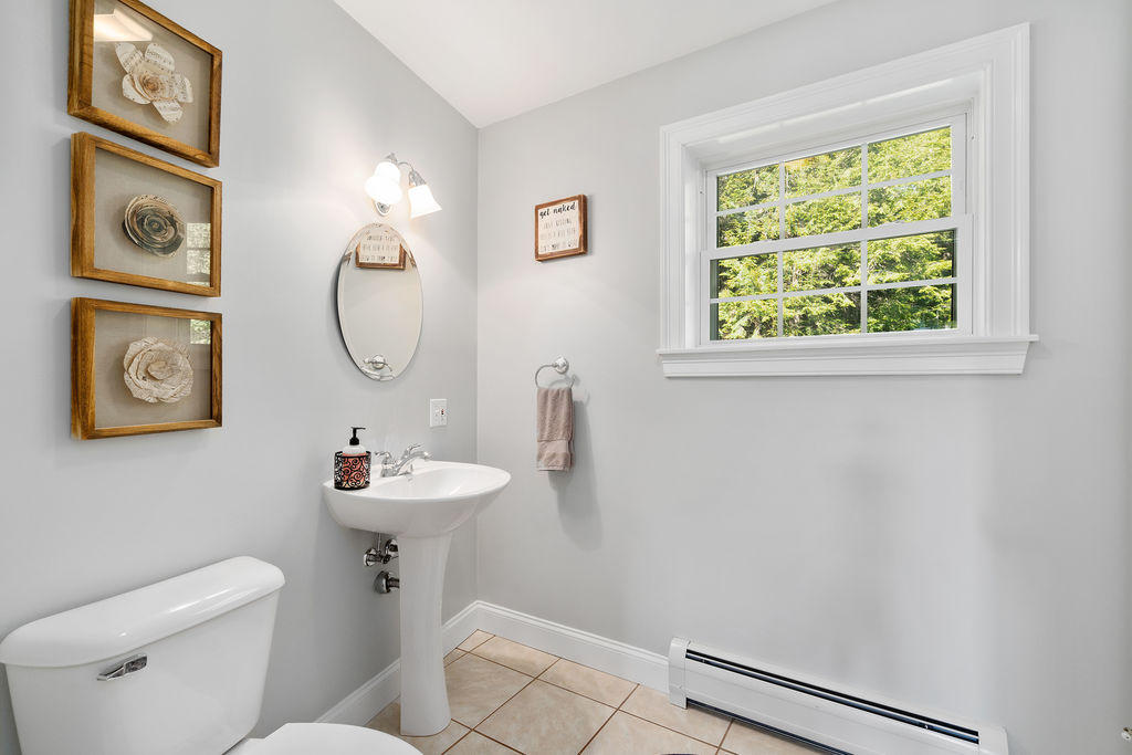 6 Lockland Drive Windham, ME 04062 - Photo 7 of 31 027_6locklanddrwindham-28