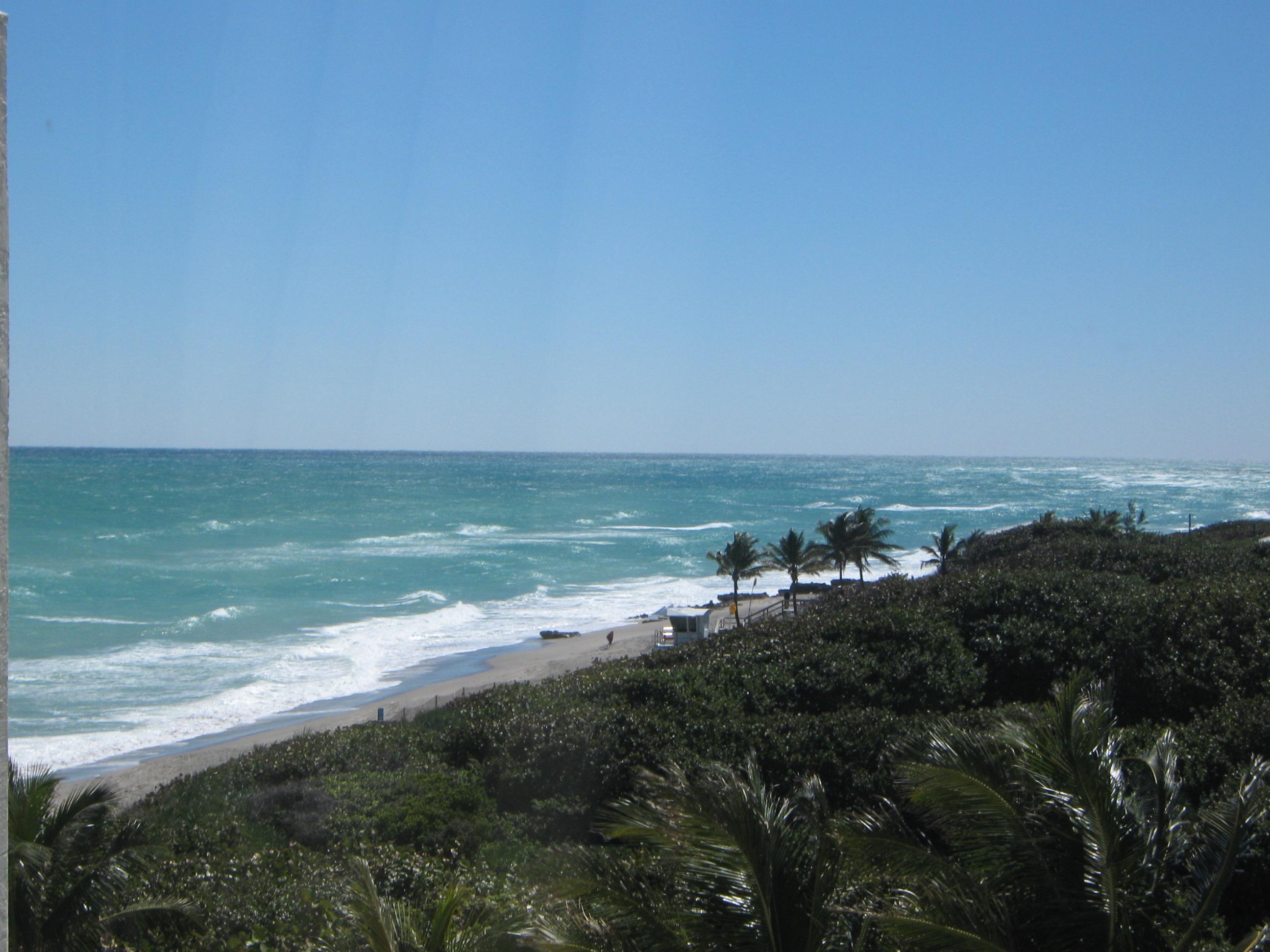 19670 South Beach Road, Unit PHB4 Jupiter, FL 33469 - Photo 6 of 35 a view of an ocean