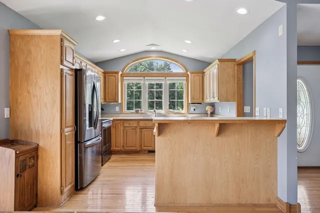 $485,000 | 51823 Birch Avenue, Rush City, MN 55069