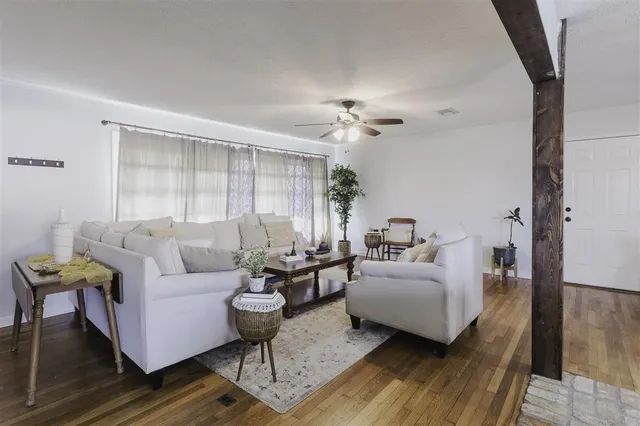 $184,900 | 4115 Heyd Avenue, Lake Charles, LA 70605