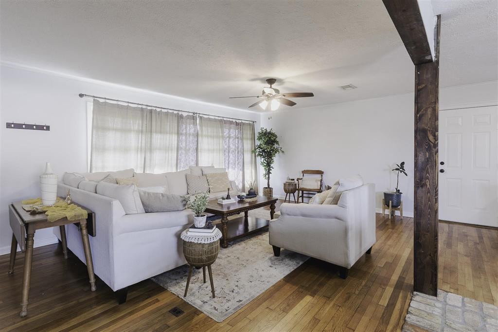 4115 Heyd Avenue Lake Charles, LA 70605 - Photo 3 of 15