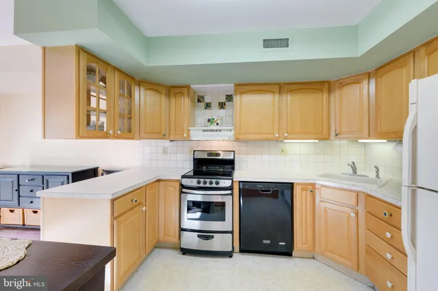 $525,000 | 30 Park Avenue, Bryn Mawr, PA 19010