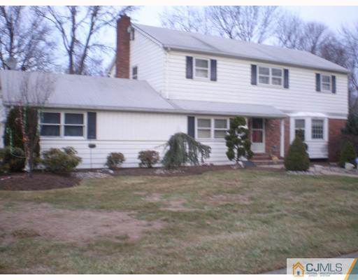 273 Dallas Road North Brunswick, NJ 08902 - Photo 1 of 7 Gallery Image 1