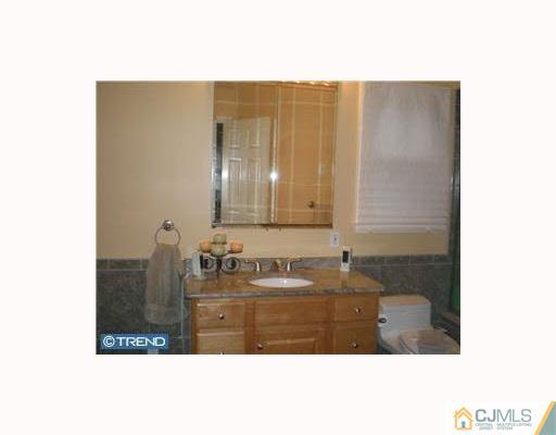 273 Dallas Road North Brunswick, NJ 08902 - Photo 7 of 7 Gallery Image 7