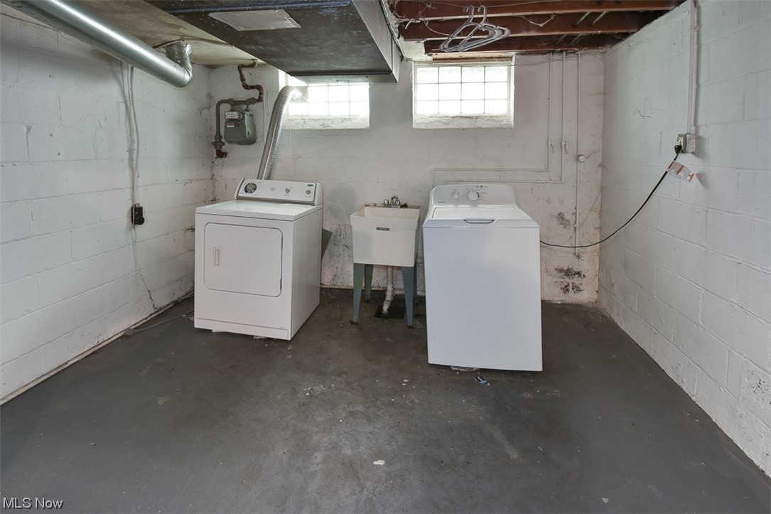 3703 Berkeley Road Cleveland Heights, OH 44118 - Photo 12 of 23