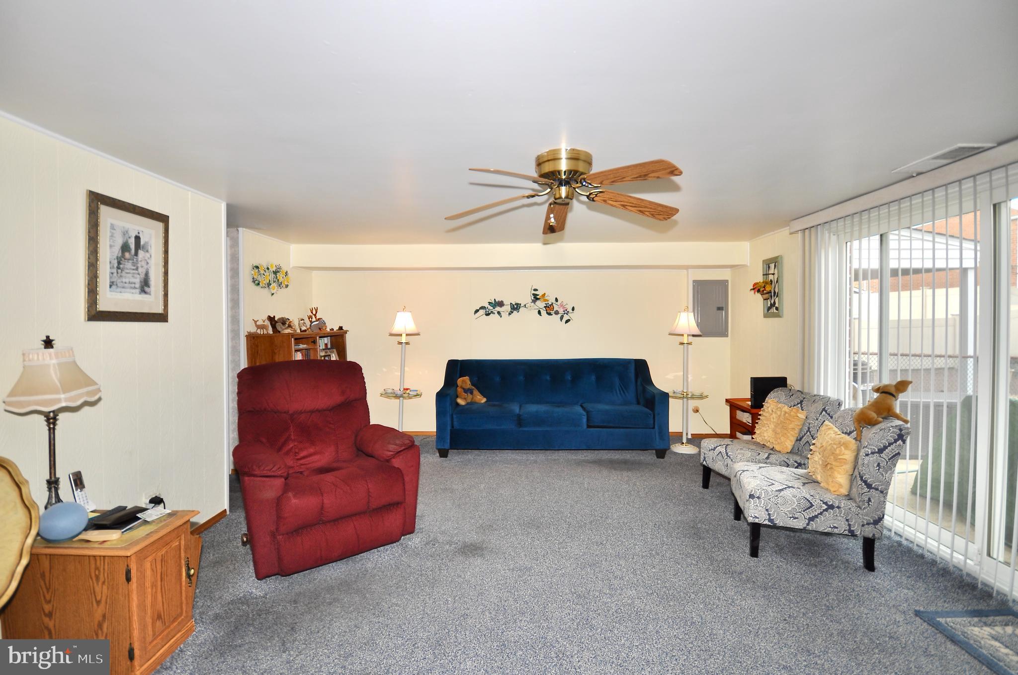 3539 Oakhill Road Philadelphia, PA 19154 - Photo 4 of 32 Gallery Image 4