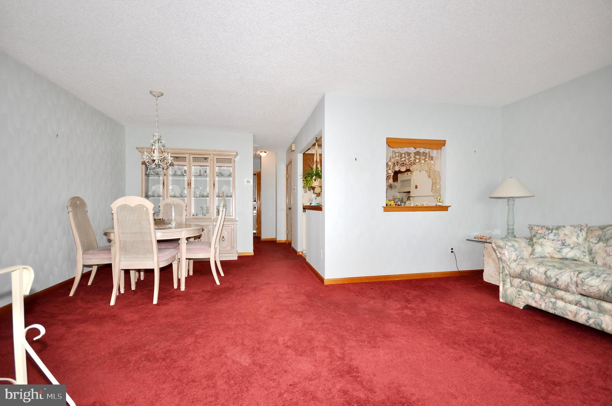 3539 Oakhill Road Philadelphia, PA 19154 - Photo 6 of 32 Gallery Image 6