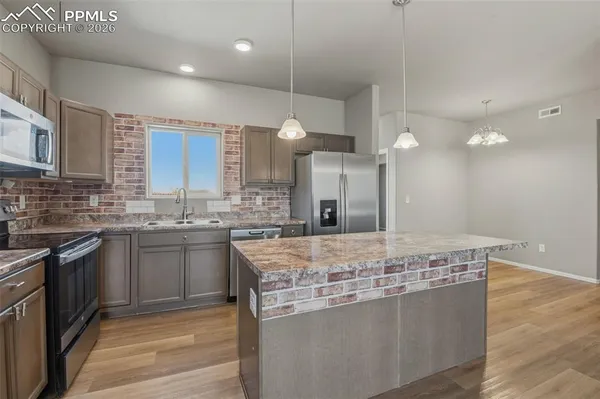 $367,999 | 3506 Ptarmigan Lane, Pueblo, CO 81005