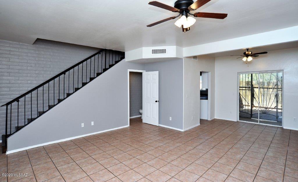 3526 South Mission Road, Unit 2 Tucson, AZ 85713 - Photo 3 of 47