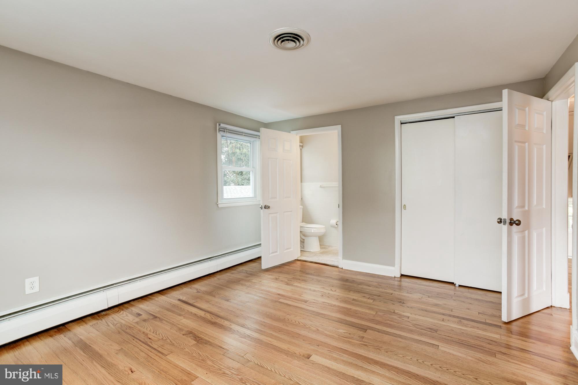 203 Garden Road Towson, MD 21286 - Photo 14 of 23 Primary bedroom with attached bath