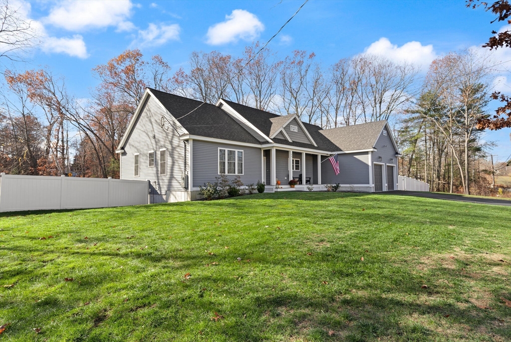44 Methuen Road Dracut, MA 01826 - Photo 3 of 42 Gallery Image 3