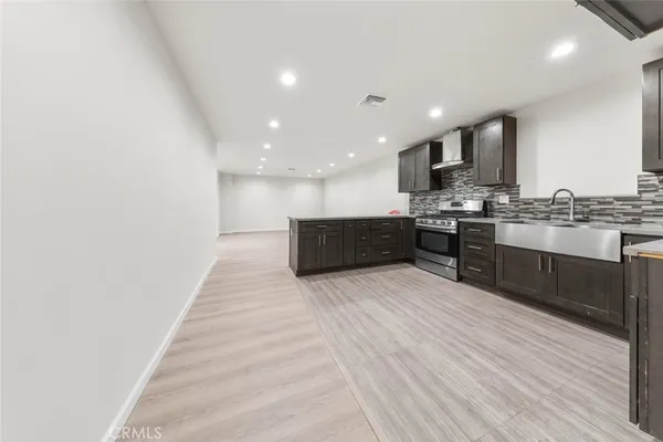 $1,100,000 | 10554 Plainview Avenue, Tujunga, CA 91042