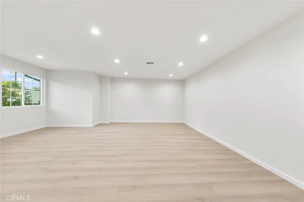 $1,100,000 | 10554 Plainview Avenue, Tujunga, CA 91042