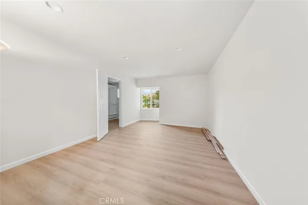 $1,100,000 | 10554 Plainview Avenue, Tujunga, CA 91042