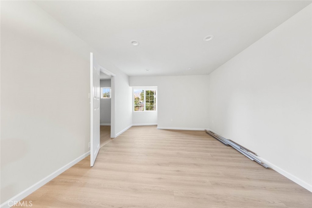 10554 Plainview Avenue Tujunga, CA 91042 - Photo 39 of 56